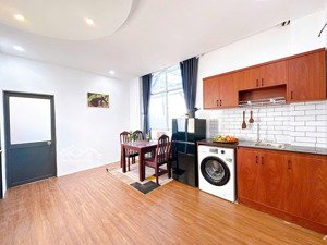 căn hộ 3 phòng ngủ siêu đẹp tại trung tâm quận 10