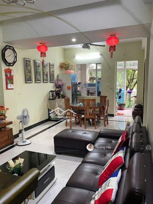 bán chcc việt hưng 77m 2pn view đẹp thang bộ tầng 3/5