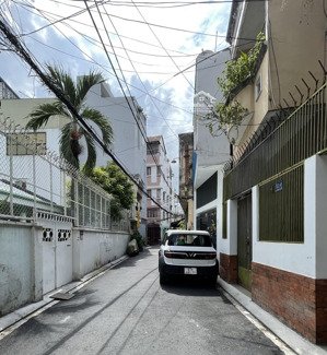 dòng tiền 1.1tỷ - 6 tầng siêu đẹp - dt 130m2 - khu phạm văn hai - nhỉnh 25 tỷ
