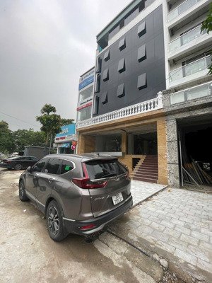 bán siêu phẩn toà văn phòng đường trịnh văn bô liên hệ 