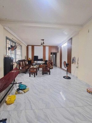bán nhà 2 tầng đường vườn lài, phường an phú đông, q12, dt330m( 11x30). hẻm 6m.dòng tiền 25tr/th.