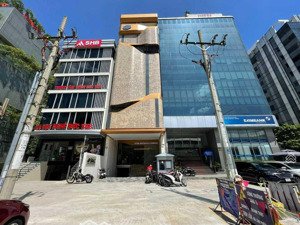 bán nhà mặt tiền đường 3/2 gần hà đô centrosa, quận 10. dt 10m x 27m. xây dựng 1 hầm 8 tầng. 95 tỷ