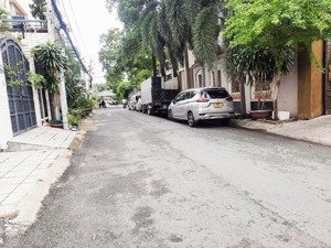 10x19m- biệt thự 4 tầng quận 6- đường nhựa 10m