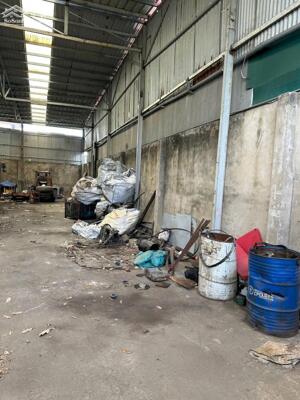 Cho thuê kho mặt tiền Tân Xuân 2-Hóc Môn.Dt 10x30~300m2~22tr