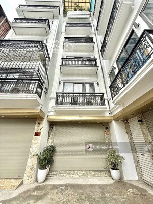 khu vip phân lô phú diễn - nhà đẹp xây mới 6t - thang máy - vỉa hè - full nội thất xịn