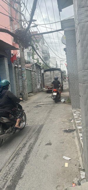 bán nhà 3tầng đẹp - hẻm xe hơi - 5x16 - gần chợ phước long - 2phút tới phú m hưng - hoàn công đủ