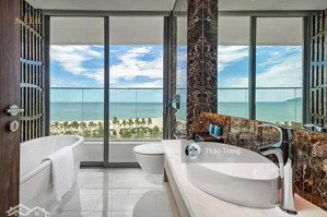 cần bán căn hộ mặt biển wyndham solei đà nẵng, full nội thất, nhận nhà ở ngay