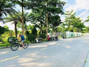 cc cần bán gấp lô đất vườn hồng từ sơn bắc ninh