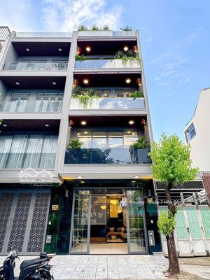 nhà mới xây hiện đại full nội thất cao cấp-dt 5mx16m-ngay chung cư bellza-xây 1trệt 3lầu sân thượng