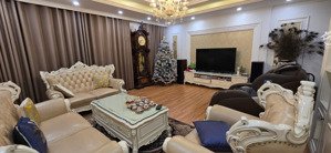 cần bán shophouse mặt phố hàm nghi dự án vinhomes gardenia. diện tích 92,7m2 giá 57 tỷ. 