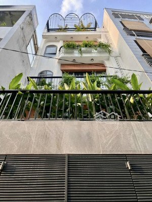 siêu phẩm đường cống quỳnh, p.nguyễn cư trinh, quận 1 - giá:5tỷ950/83,2m2 (5,2x16m). gần bv từ dũ