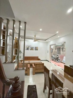 bán nhà đình thôn mỹ đình full nội thất 10m ra ô tô 5 tầng giá 8.6 tỷ