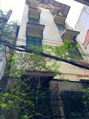 biệt thự cổ sát phố thuỵ khuê - tây hồ , dt 108m, 4t, mặt tiền 8m. bán 25,9tỷ