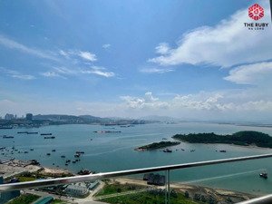 chính chủ cắt lỗ sâu căn góc 2n2vs view trực diện biển tầng cao tòa b - giá 2.6x tỷ 