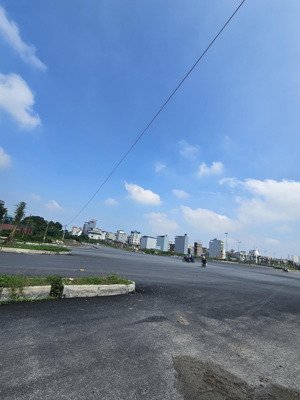 chính chủ gửi bán lô mặt đường vành đai 3.5 vị trí vàng kinh doanh - đón đầu hạ tầng