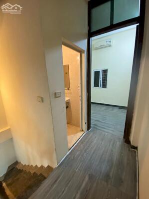 Cho thuê nhà riêng ở Hoàng quốc việt 3 tầng x 37m2 đủ đồ như ảnh