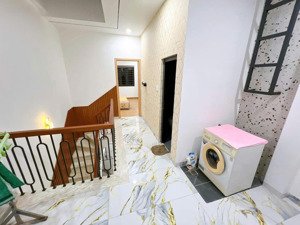 cg: nhà đẹp tl27, p thạnh lộc, q12