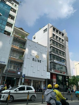 duy nhất! cần bán nhà mặt tiền đường 3 tháng 2 - dt 6x22m 4 tầng có hđt 115 triệu - giá 30 tỷ