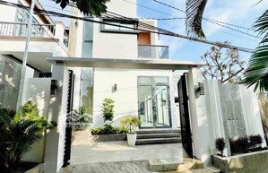 bán nhà 2 tầng rất đẹp xã vĩnh trung nha trang cần bán gấp