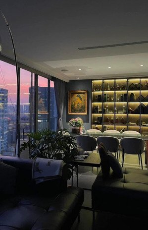 hiếm căn hộ sân vườn 20m + 121m ( 3n2w) tại imperia garden- nguyễn huy tưởng. sẵn sổ, giá hơn 13t