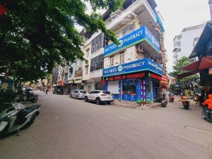bán toà nhà 9 tầng phân lô mặt phố hoàng cầu- 120m- vỉa hè rộng- ô tô tránh- chỉ 5x tỷ