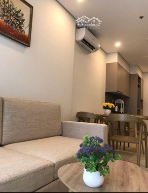 bán gấp căn 2pn view biển the sóng vũng tàu, 50m2 giá 2.1 tỷ. lh phạm yến 