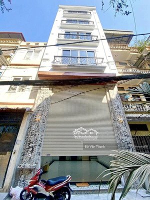 bán nhà hơn 5 tỉ,32m mt 4,5m x 5 tầng mới đông ngạc thụy phương bắc từ liêm