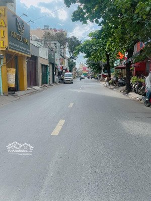 bán nhà mặt tiền ngay phan văn trị, bình thạnh, 4.5x6, hẻm xe tải, chỉ 4x tỷ