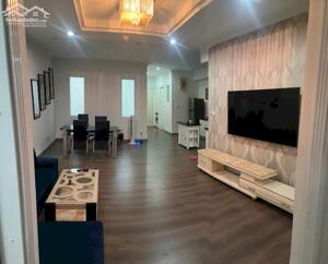 Chung cư Ruby, P15,Tân Bình: 99m2, 3p ngủ,Nội thất,12tr/th