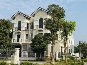 hiếm có khó tìm - biệt thự góc 135m2 - chỉ 9,x tỷ - đông tứ trạch hợp kđt centa city từ sơn giáp hn