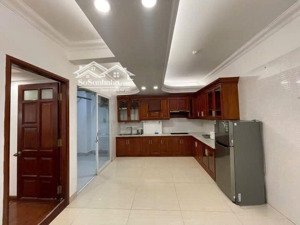 cho thuê căn hộ homyland 1 diện tích 2pn2wc full nội thất giá 11 tr ngay mặt tiền lh 