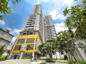 bán căn hộ d-homme đường hồng bàng, q6. dt 70m2-2pn-2wc hướng đông nam giá 4,9 tỷ lh sơn