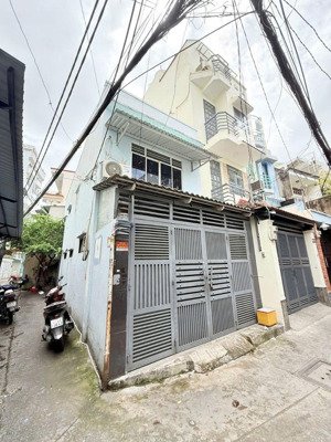 bán nhà chính chủ lạc long quân, p8, tân bình lh 