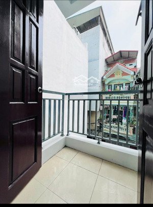lô góc 8 phòng khép kín ngõ 482 kim giang dt 35m 5 tầng mt 3,5m giá 7,5 tỷ