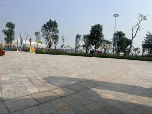 cần bán nhanh căn 80m khu tinh hoa giá tốt nhất