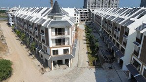 duy nhất căn liền kề hướng đường 3,5 dự án hinode royal park. dt 110m2 giá 25,5 tỷ. 