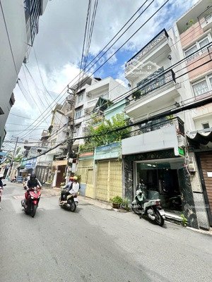 bán nhà phú nhuận mặt tiền nguyễn thượng hiền 4 tầng gần quận 1 thu 30tr/tháng