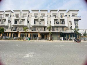 shophuose chân chung cư - cho thuê tạo dòng tiền - chỉ 5,x tỷ cách vin rvs 15km kđt centa diamond