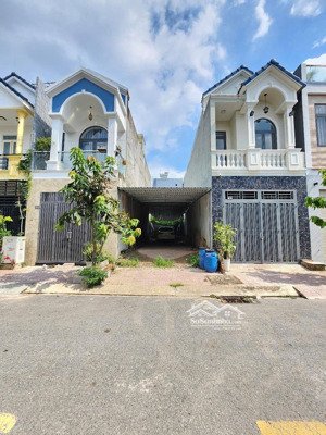 bán đất rẻ kdc dt: 60m2 thổ cư 100% ( 4x15m ) , p.bình chuẩn, tp.thuận an