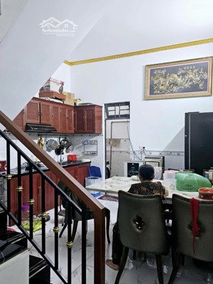 bán nhà rẻ dt 60m2 thổ cư 100% ( 4x15m ) p.tân đông hiệp, tp.dĩ an