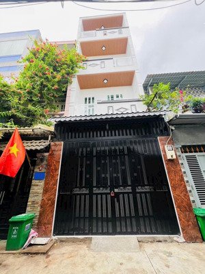 giảm giá sốc bán nhà lê hồng phong p10 q10, gần chợ an đông, giá 3tỷ130, dt 67,2m2, hđ thuê 18tr/th