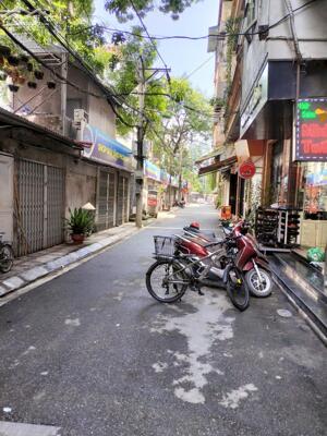 LÊ VĂN HIẾN - 6 TẦNG - PHÂN LÔ - NGÕ THÔNG Ô TÔ - GIÁ 4,5 TỶ