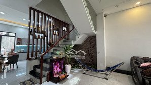 bán nhà riêng tại 6b intresco, giá ưu đãi 11,3 tỷ, 100m2, 5pn, 5m mặt tiền