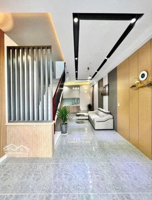 bán nhà sổ hồng riêng hoạ mi, q12 , diện tích 54,6m2. giá 2 tỷ 660 triệu