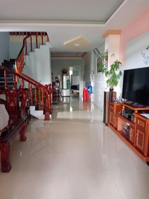 cho thuê nhà 3 phòng phường 9 đà lạt 10 triệu/tháng đường ô tô nhà xây kiên cố