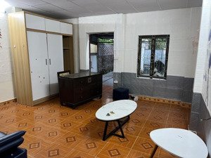 cho thuê nhà riêng 75m2, giá 4,5 triệu tại gia thượng, phường việt hưng, hà nội