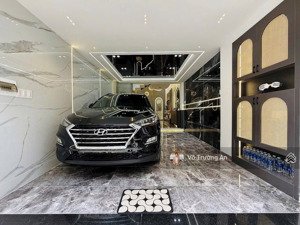 nhà phố hơn 100m2 | ngay gigamall phạm văn đồng | đường rộng 14m thông | garage ôtô (khu bên sông )