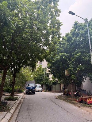 bán nhà liền kề phân lô oto tránh kinh doanh đỉnh ngay ngã 4 vạn phúc tố hữu kéo dài giá hơn 14tỷ