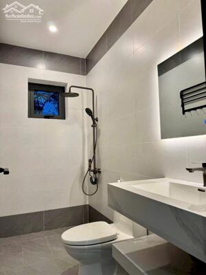 Nhà Mới Víp Hiện Đại Sang Xịn Mịn hẻm 451 Y Moan khu dân cư an ninh full nội thất