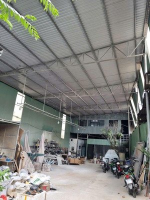 cho thuê xưởng 27tr 480m ql 1a an phú đông q12. có sẵn văn phòng